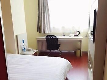 Hanting Hotel Ji'Nan Jingliu Road Jinan Extérieur photo